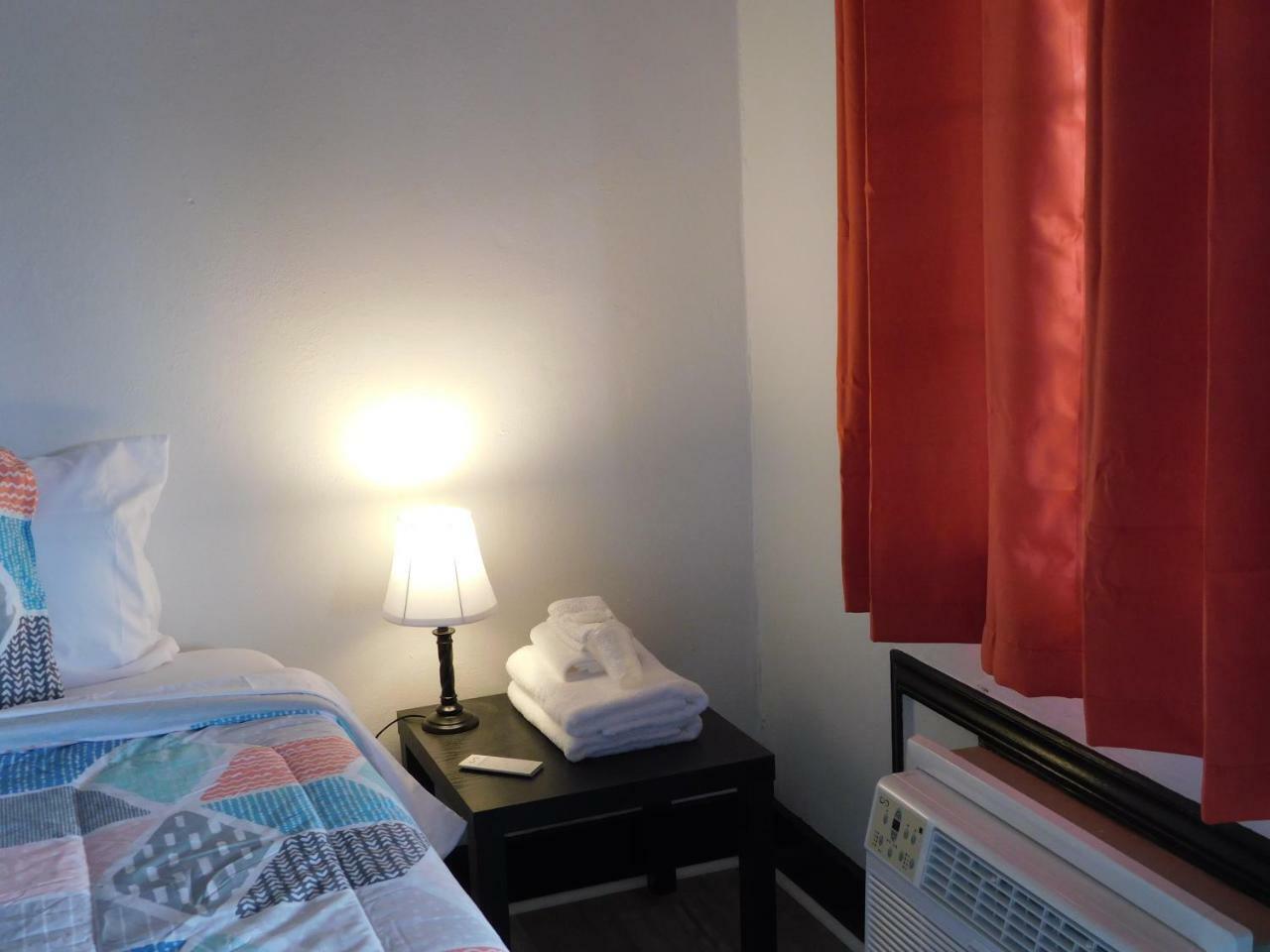 Spruce Pine Inn Buitenkant foto